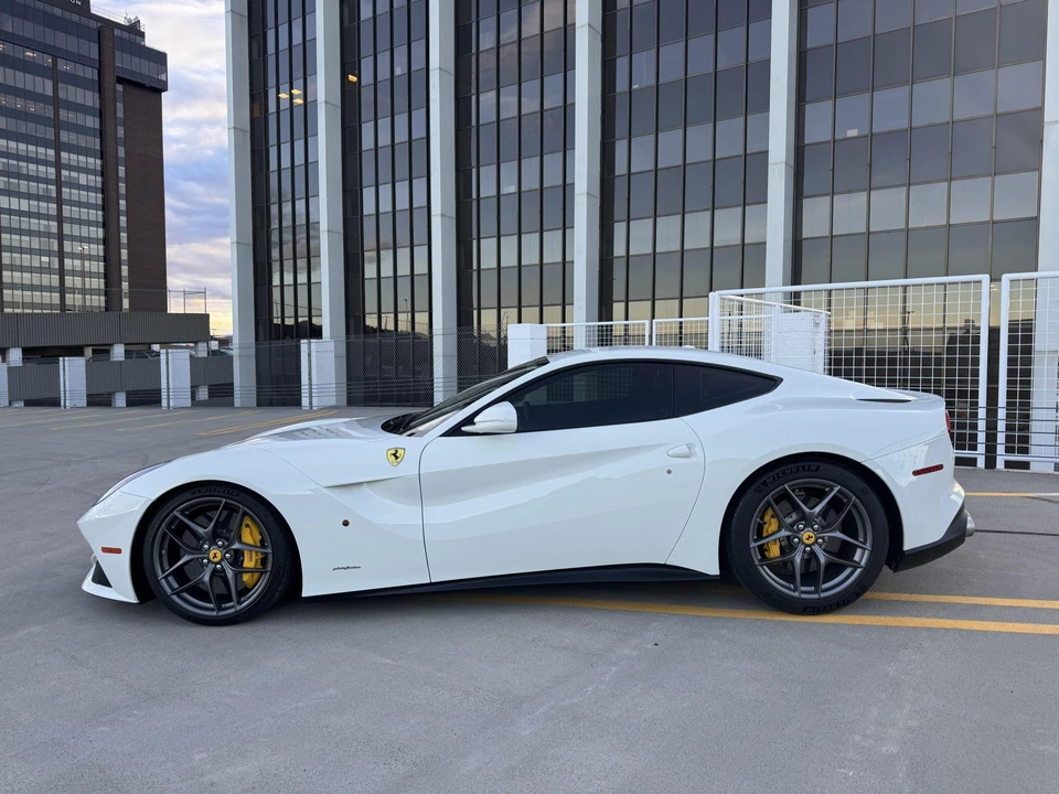 2017 Ferrari F12berlinetta - Image 13 of 31