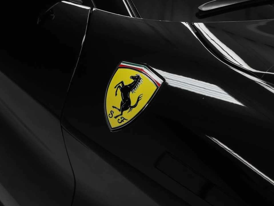 2017 Ferrari F12berlinetta - Image 9 of 31
