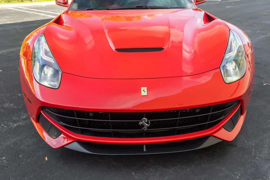 2017 Ferrari F12berlinetta - Image 10 of 31