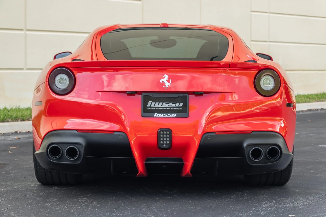 2017 Ferrari F12berlinetta - Image 7 of 31