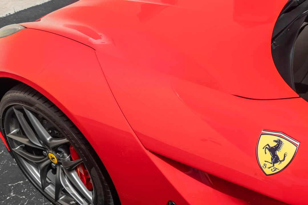 2017 Ferrari F12berlinetta - Image 26 of 31