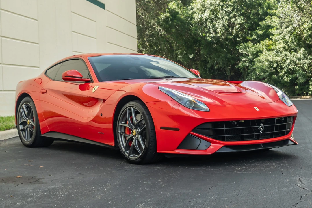 2017 Ferrari F12berlinetta - Image 4 of 31