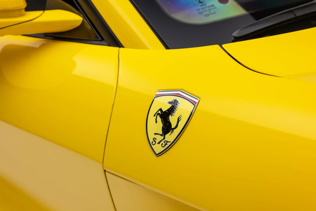 2017 Ferrari F12berlinetta - Image 28 of 31