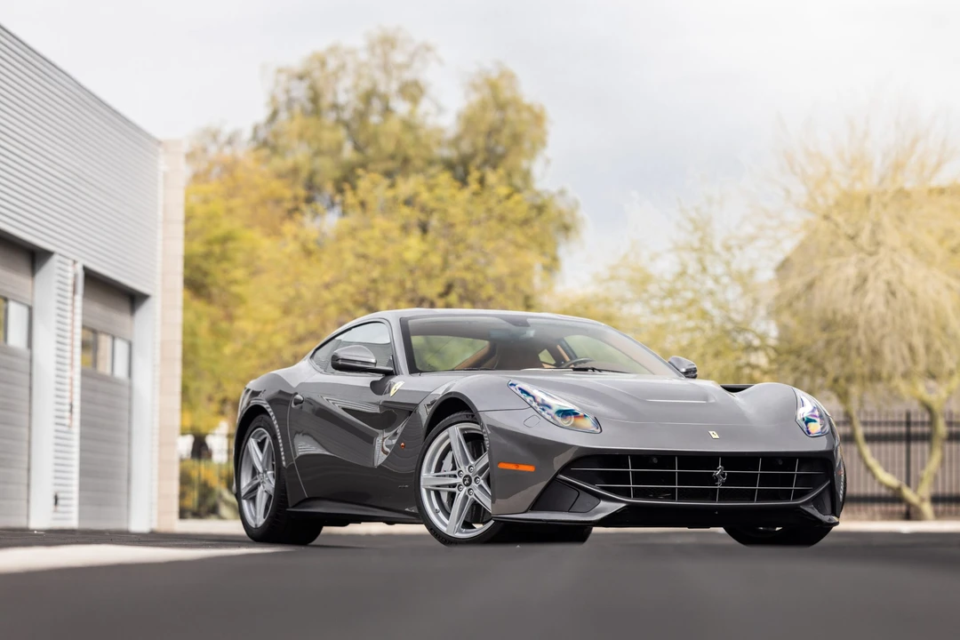 2017 Ferrari F12berlinetta - Image 18 of 31