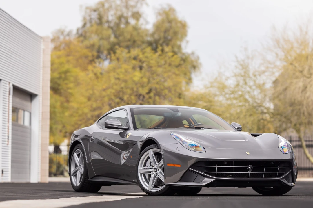 2017 Ferrari F12berlinetta - Image 17 of 31