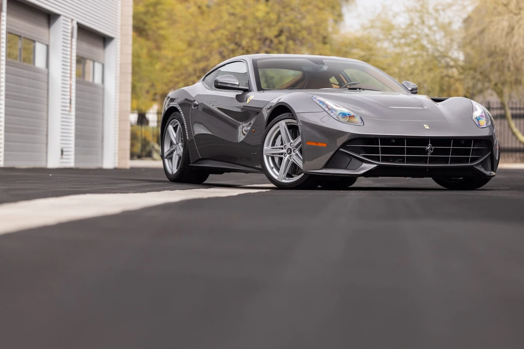 2017 Ferrari F12berlinetta - Image 15 of 31
