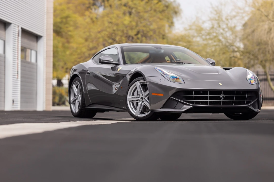 2017 Ferrari F12berlinetta - Image 16 of 31