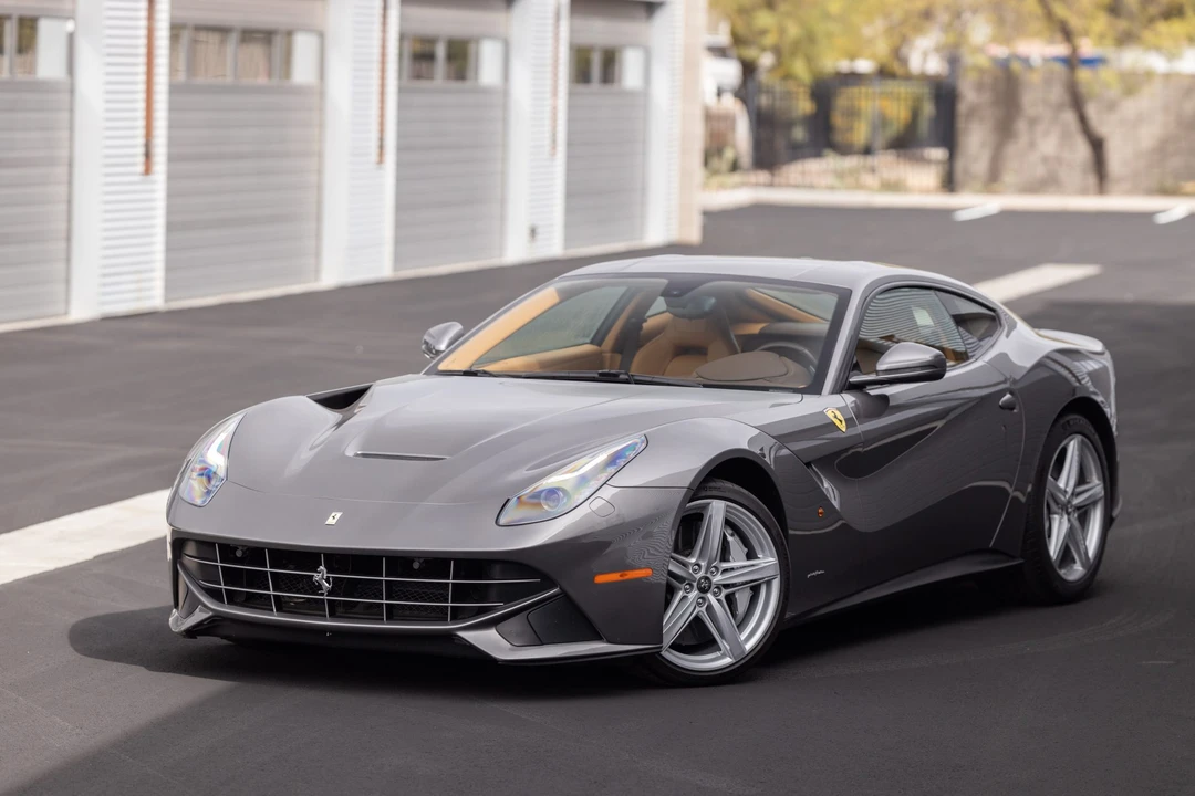 2017 Ferrari F12berlinetta - Image 5 of 31