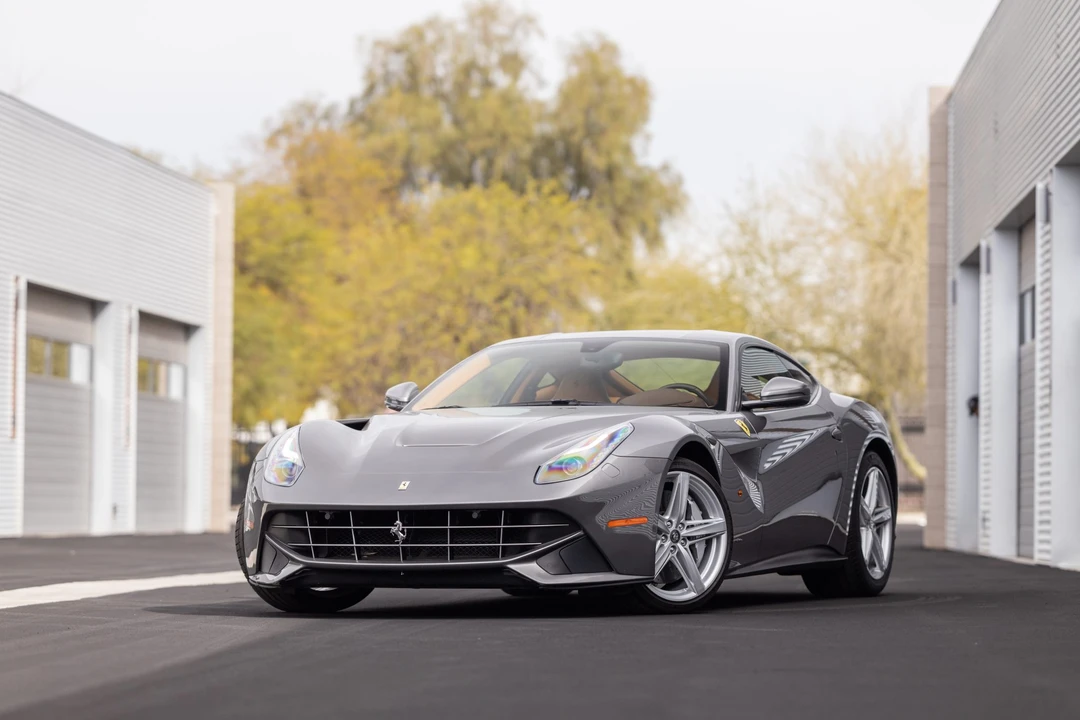 2017 Ferrari F12berlinetta - Image 2 of 31