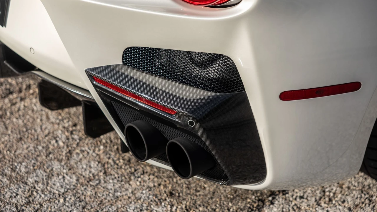2017 Ferrari F12tdf - Image 23 of 31