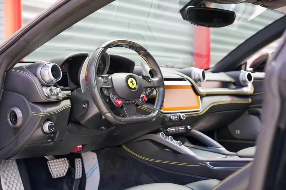 2017 Ferrari GTC4Lusso - Image 10 of 19