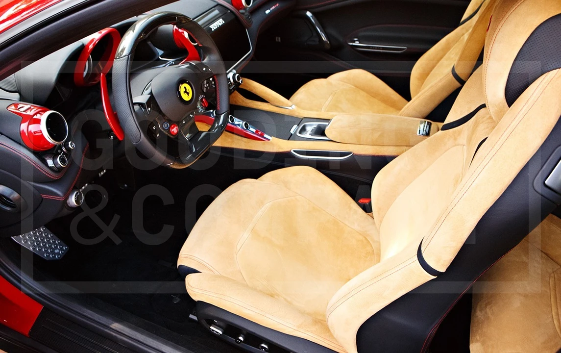 2017 Ferrari GTC4Lusso - Image 7 of 21