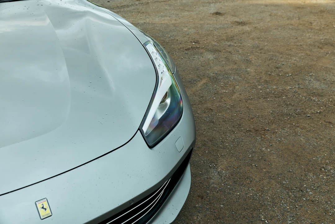 2017 Ferrari GTC4Lusso T - Image 15 of 31