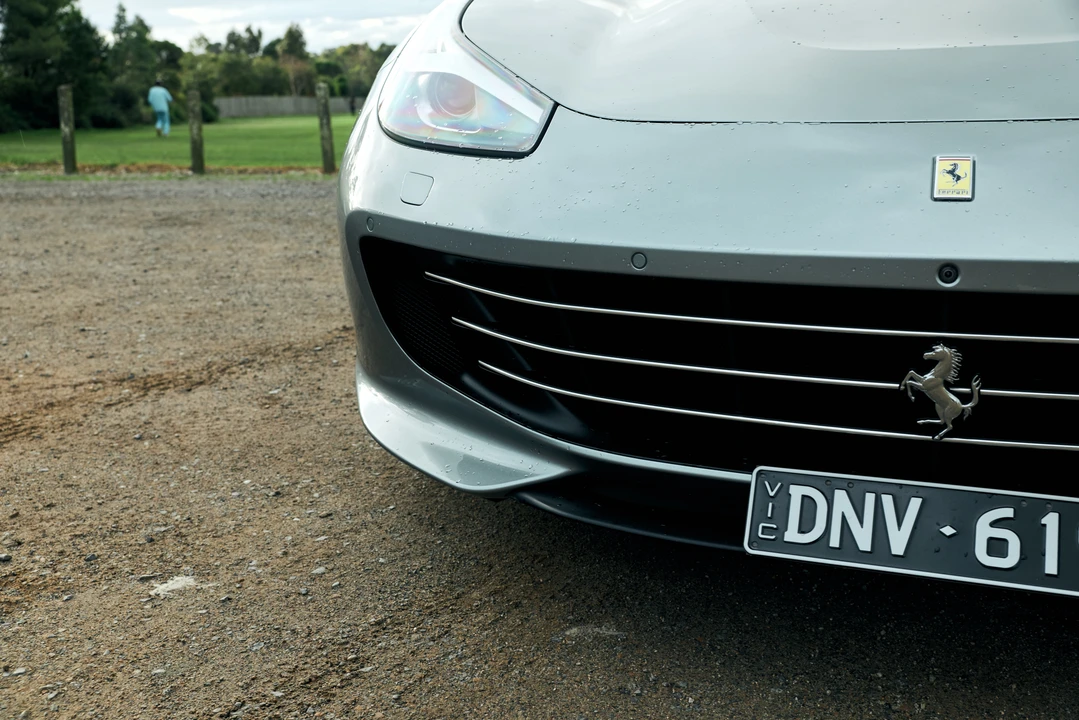 2017 Ferrari GTC4Lusso T - Image 18 of 31