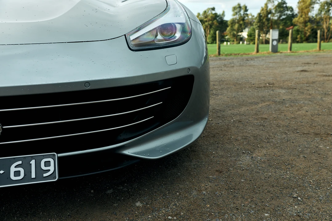 2017 Ferrari GTC4Lusso T - Image 19 of 31