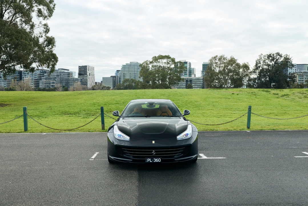 2017 Ferrari GTC4Lusso T - Image 10 of 31