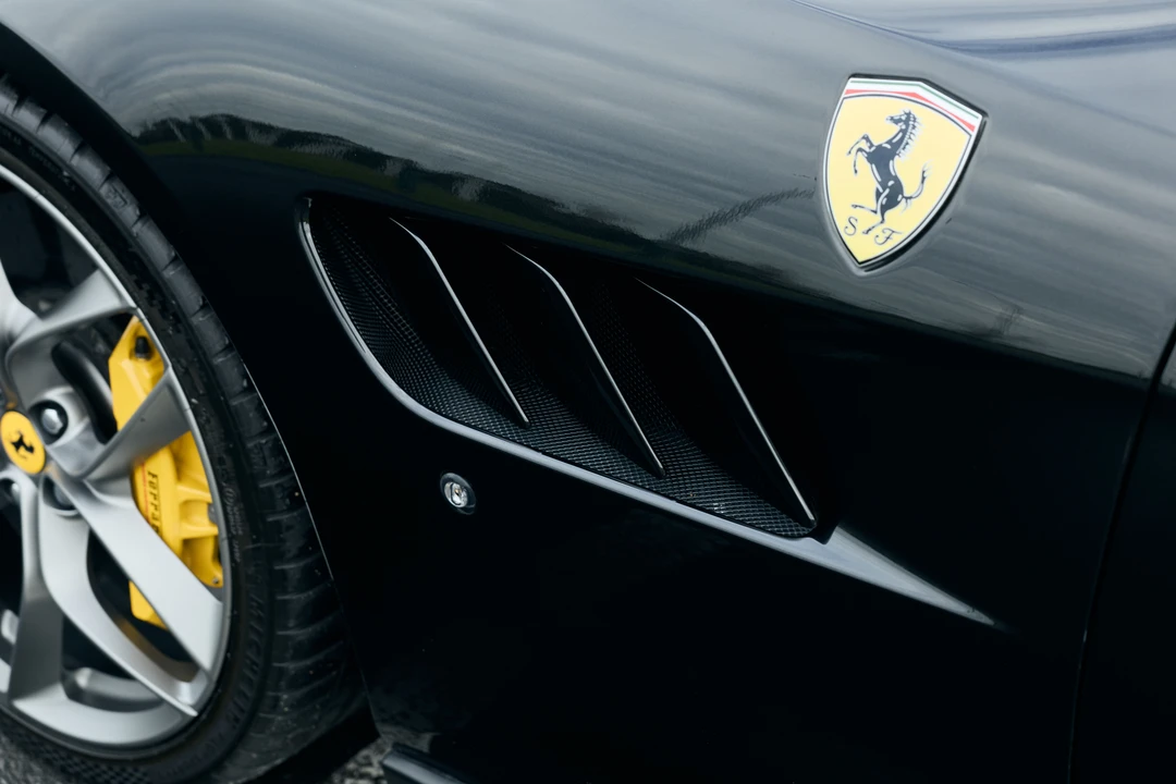 2017 Ferrari GTC4Lusso T - Image 28 of 31