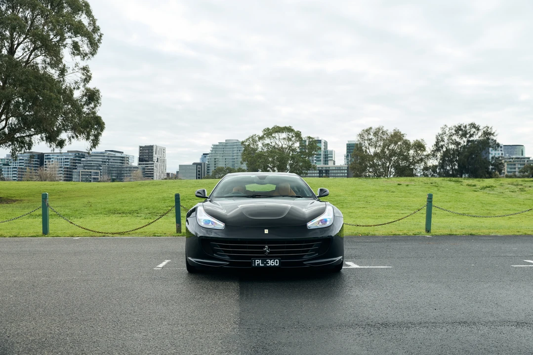 2017 Ferrari GTC4Lusso T - Image 2 of 31