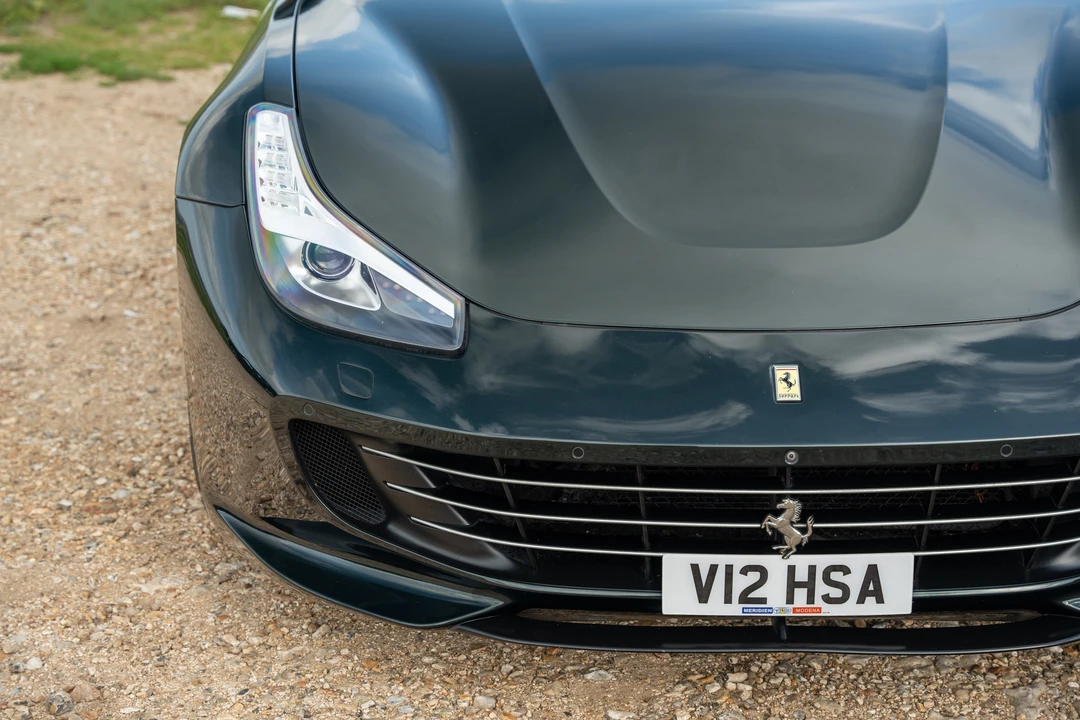 2017 Ferrari GTC4Lusso - Image 21 of 31