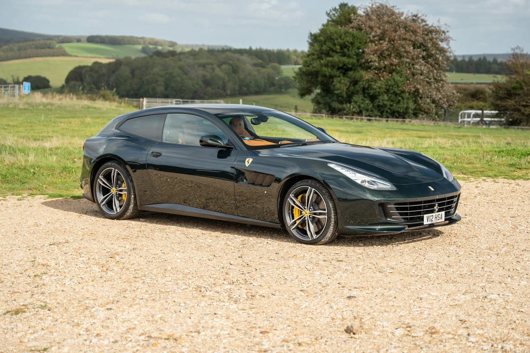 2017 Ferrari GTC4Lusso - Image 4 of 31