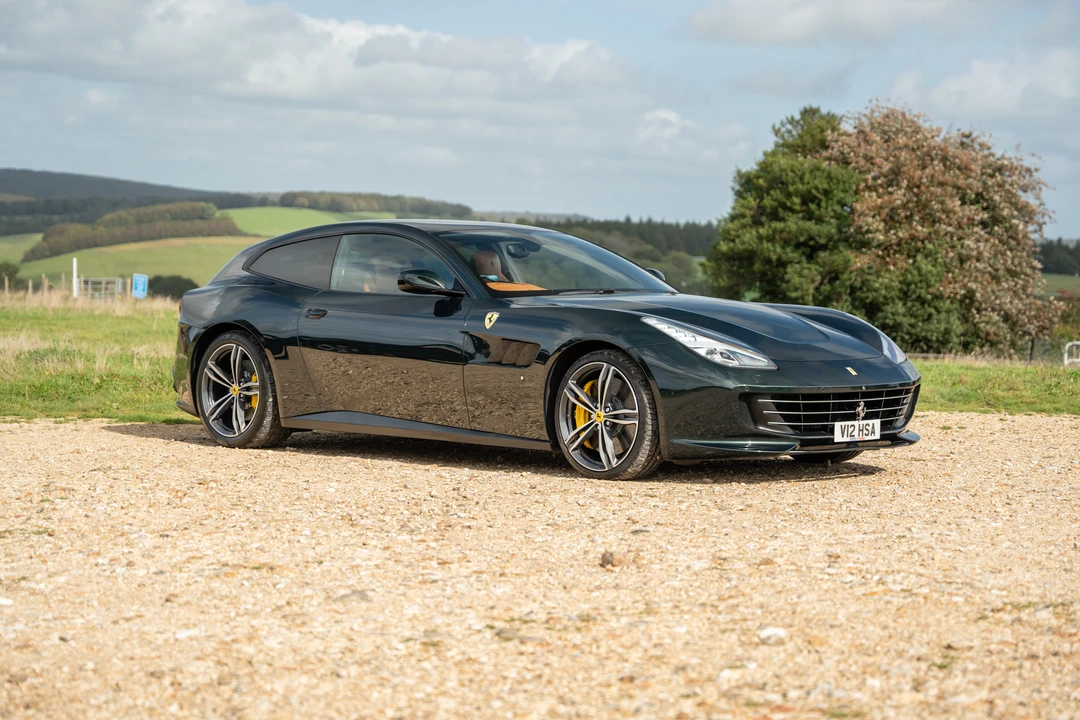 2017 Ferrari GTC4Lusso - Image 12 of 31