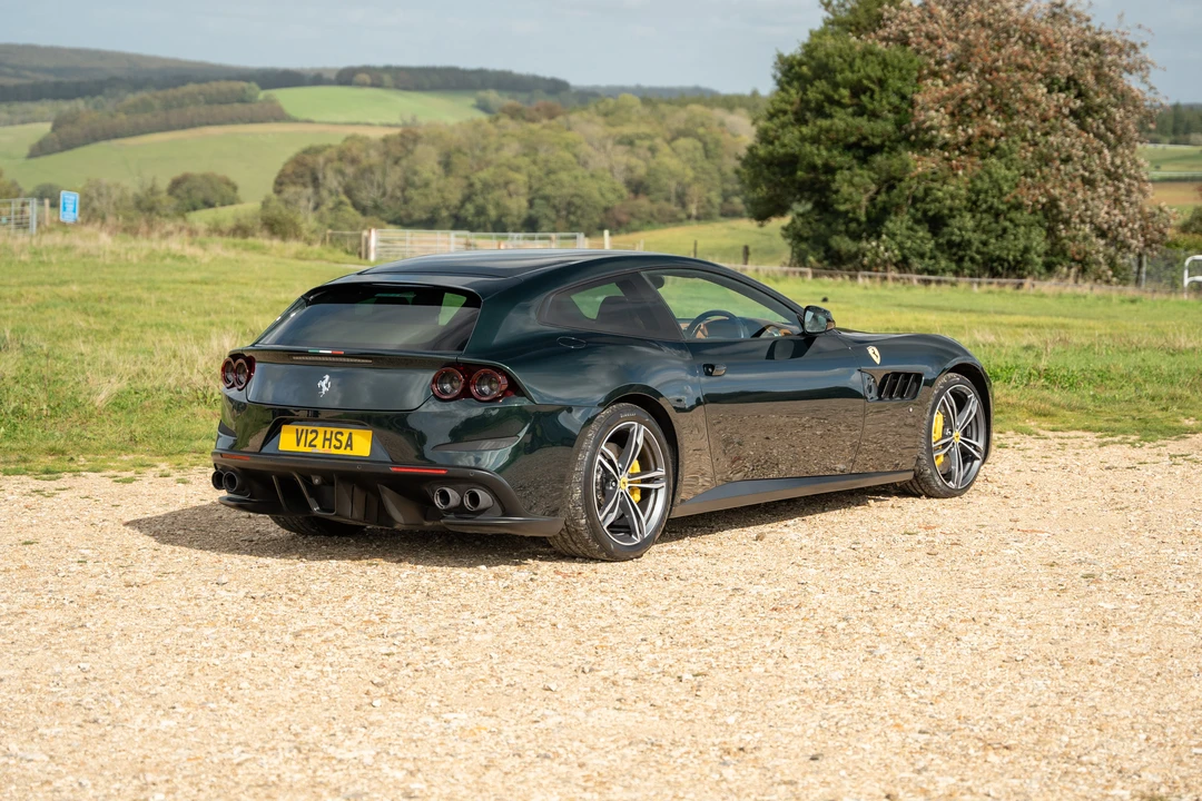 2017 Ferrari GTC4Lusso - Image 6 of 31
