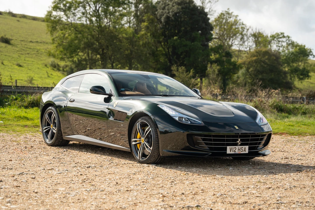 2017 Ferrari GTC4Lusso - Image 2 of 31
