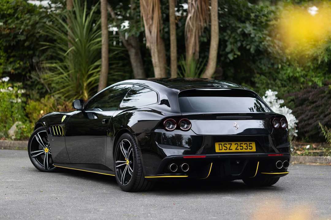 2017 Ferrari GTC4Lusso - Image 5 of 31