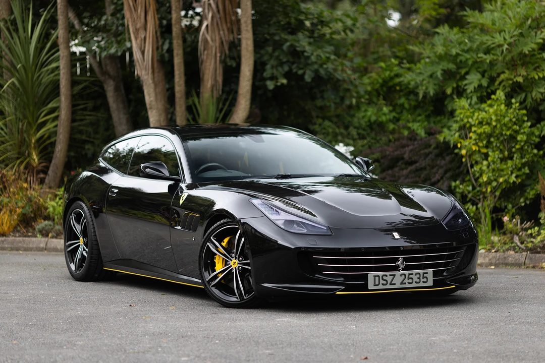 2017 Ferrari GTC4Lusso - Image 9 of 31