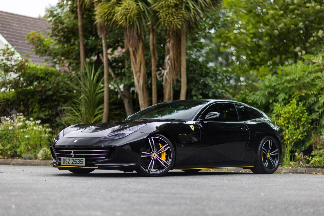 2017 Ferrari GTC4Lusso - Image 30 of 31