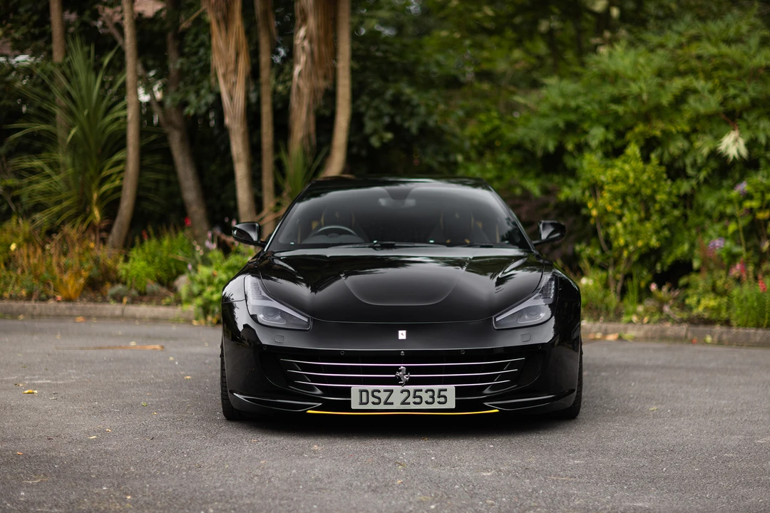 2017 Ferrari GTC4Lusso - Image 28 of 31