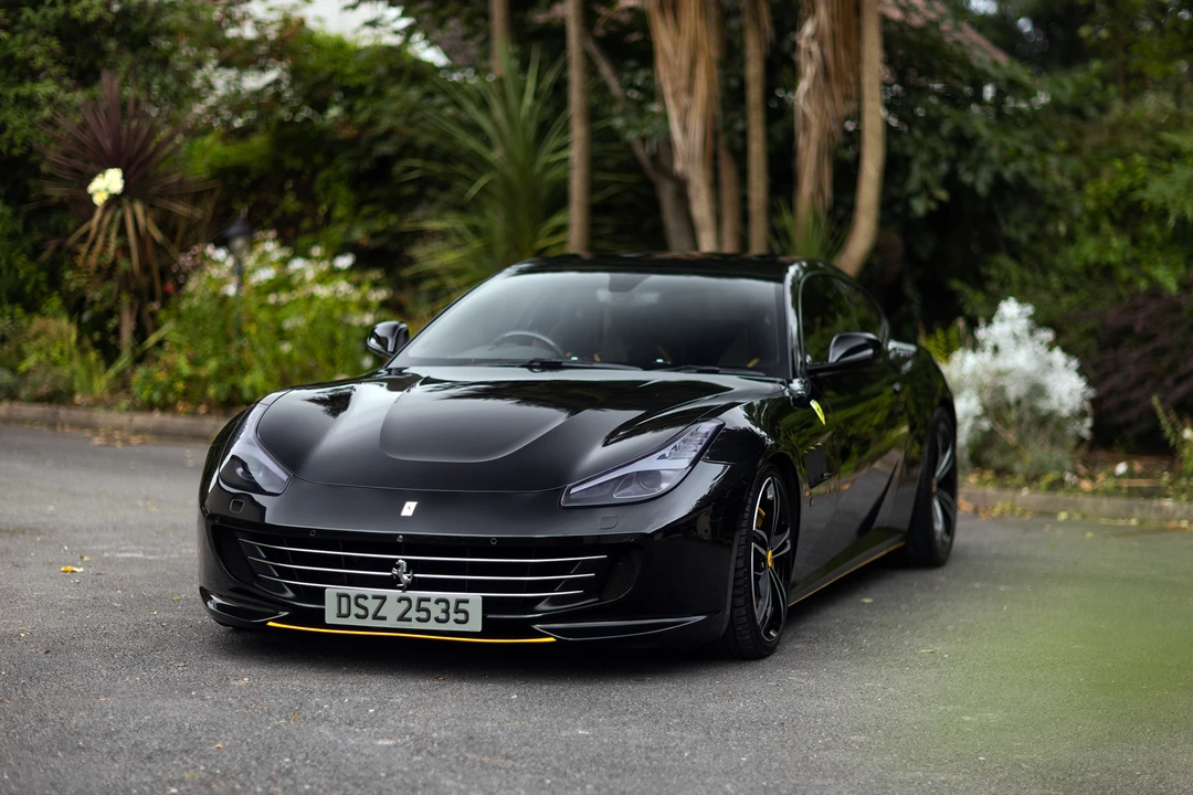 2017 Ferrari GTC4Lusso - Image 29 of 31