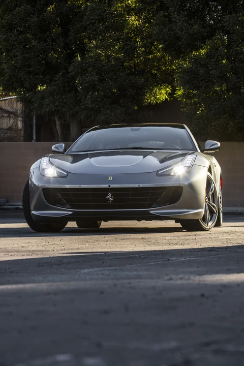 2017 Ferrari GTC4Lusso - Image 20 of 23