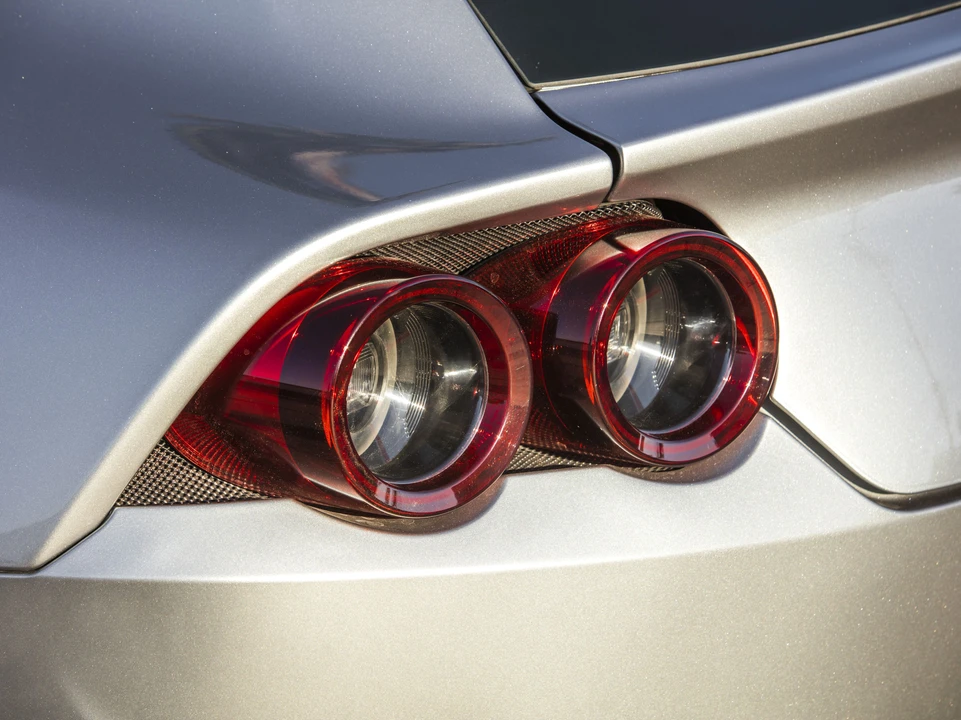 2017 Ferrari GTC4Lusso - Image 13 of 23