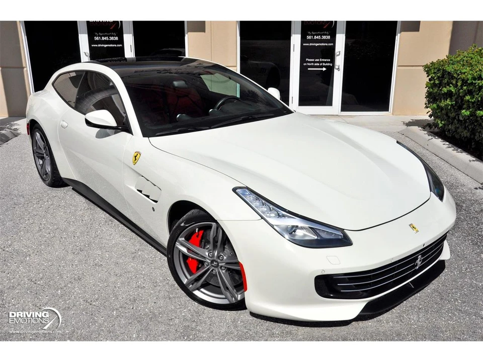 2017 Ferrari GTC4Lusso - Image 2 of 31
