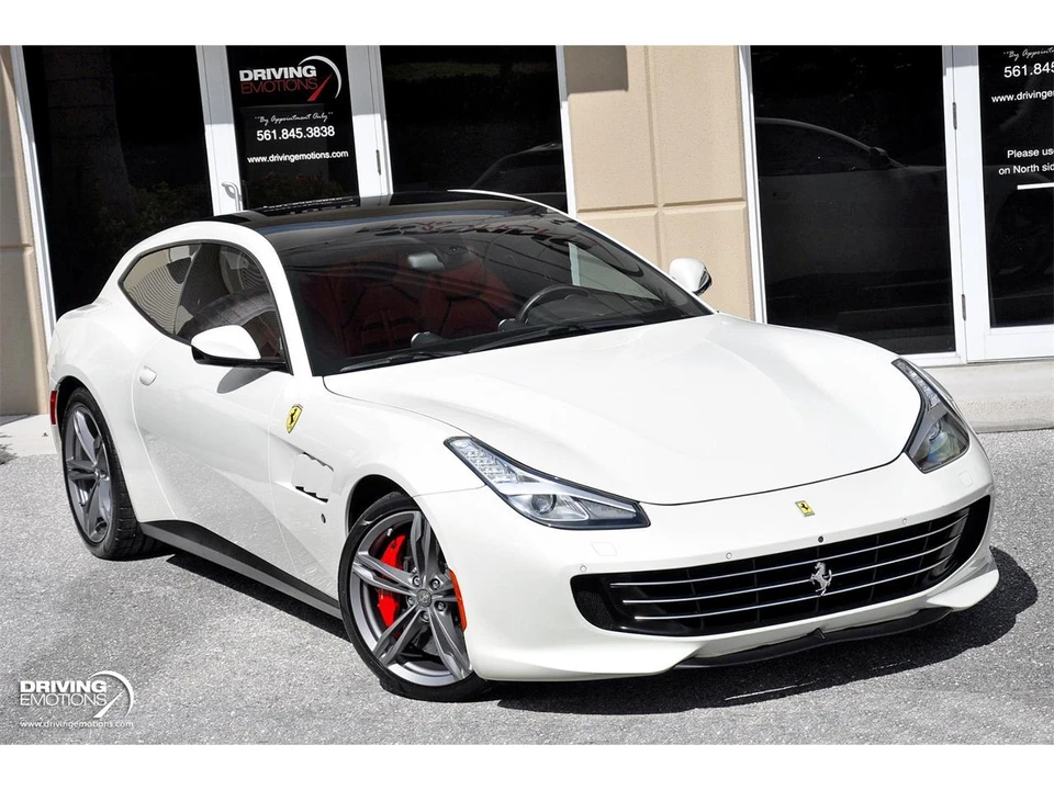 2017 Ferrari GTC4Lusso - Image 3 of 31