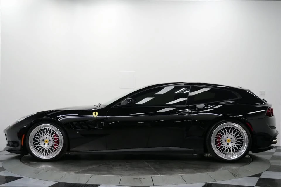 2017 Ferrari GTC4Lusso - Image 5 of 16