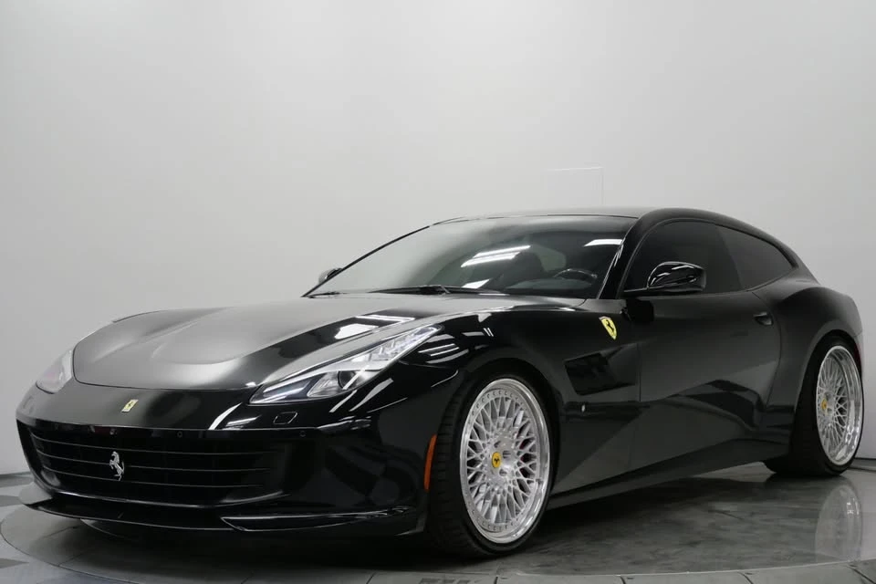2017 Ferrari GTC4Lusso - Image 4 of 16
