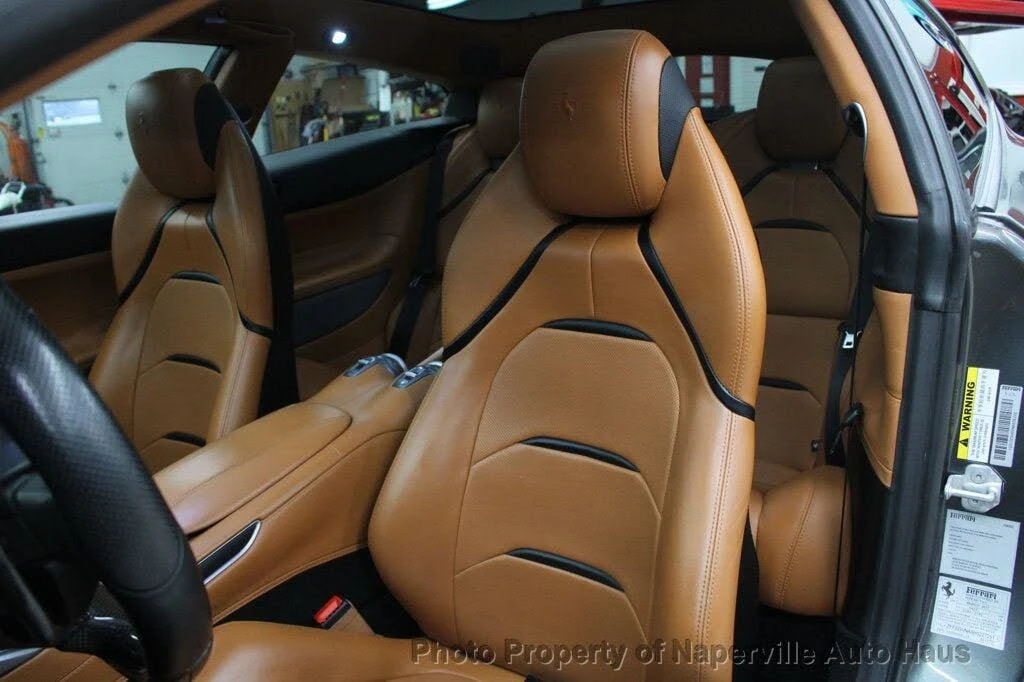 2017 Ferrari GTC4Lusso - Image 17 of 31