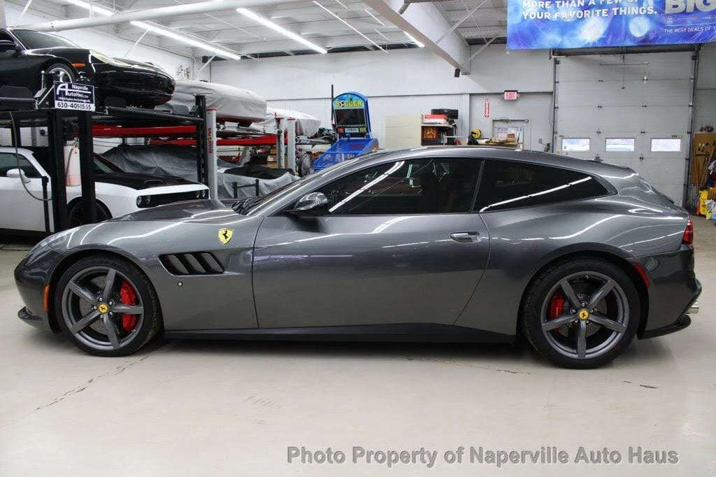 2017 Ferrari GTC4Lusso - Image 4 of 31