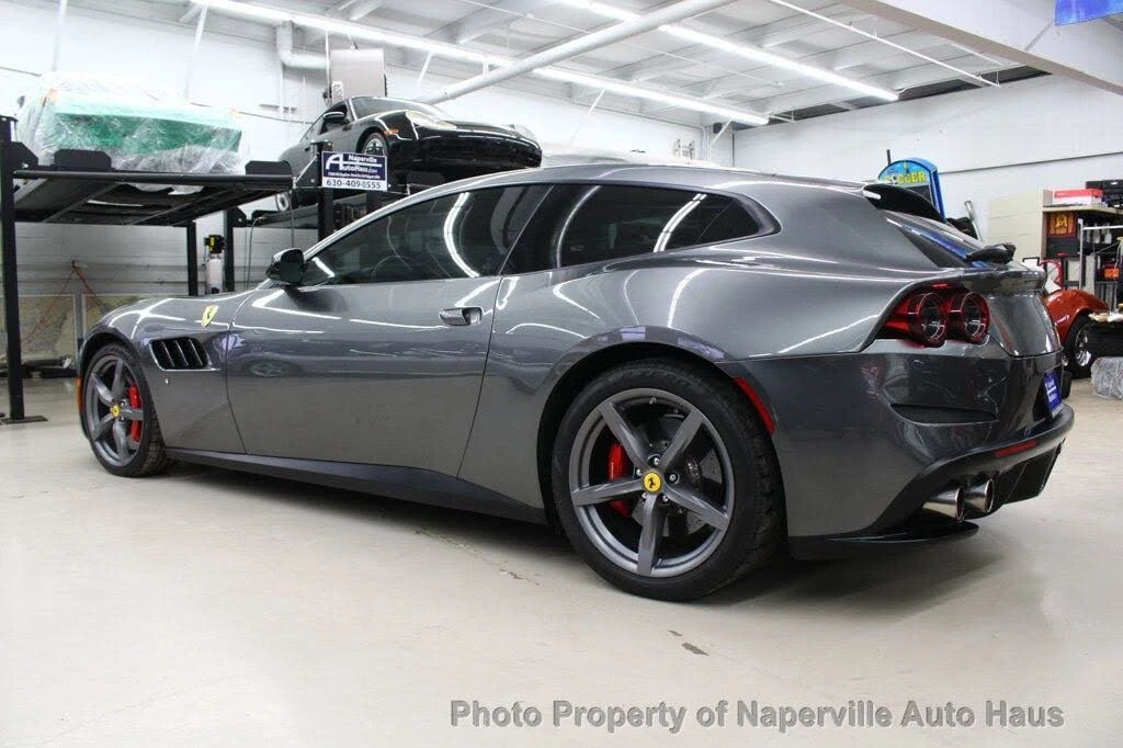 2017 Ferrari GTC4Lusso - Image 6 of 31