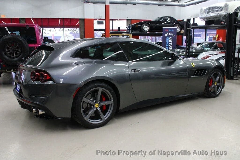 2017 Ferrari GTC4Lusso - Image 8 of 31