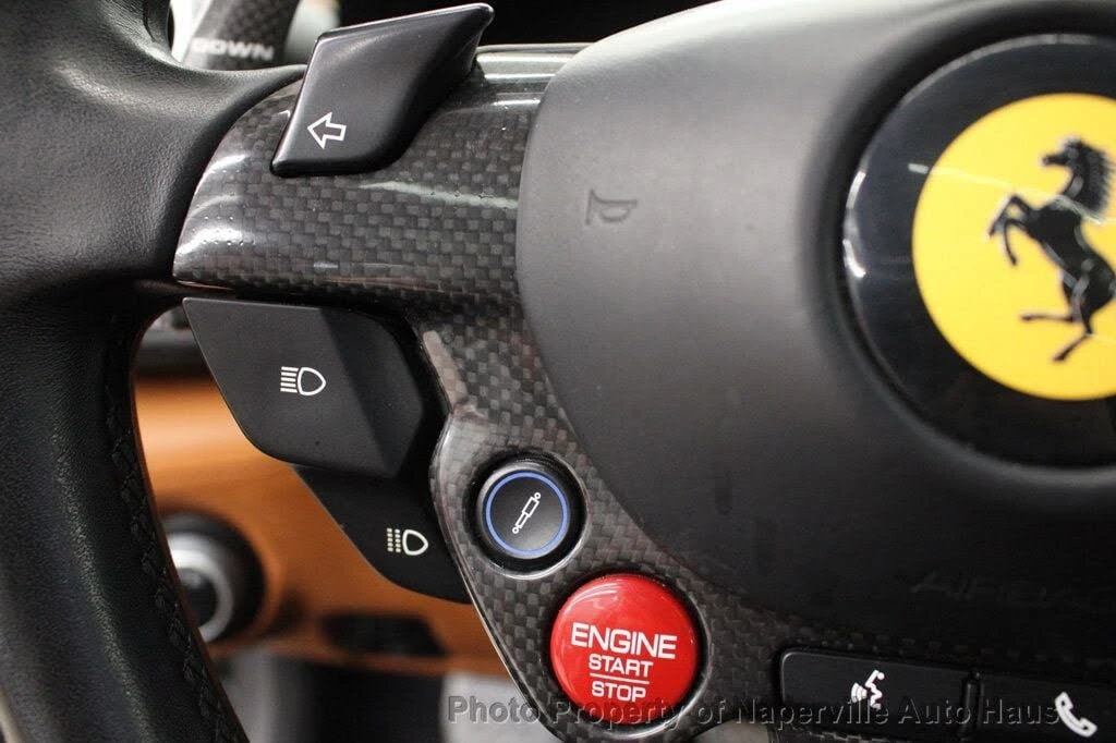2017 Ferrari GTC4Lusso - Image 22 of 31