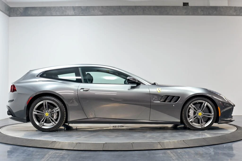 2017 Ferrari GTC4Lusso - Image 20 of 31