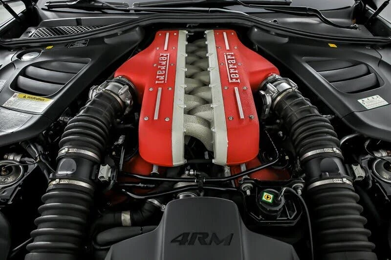 2017 Ferrari GTC4Lusso - Image 17 of 31
