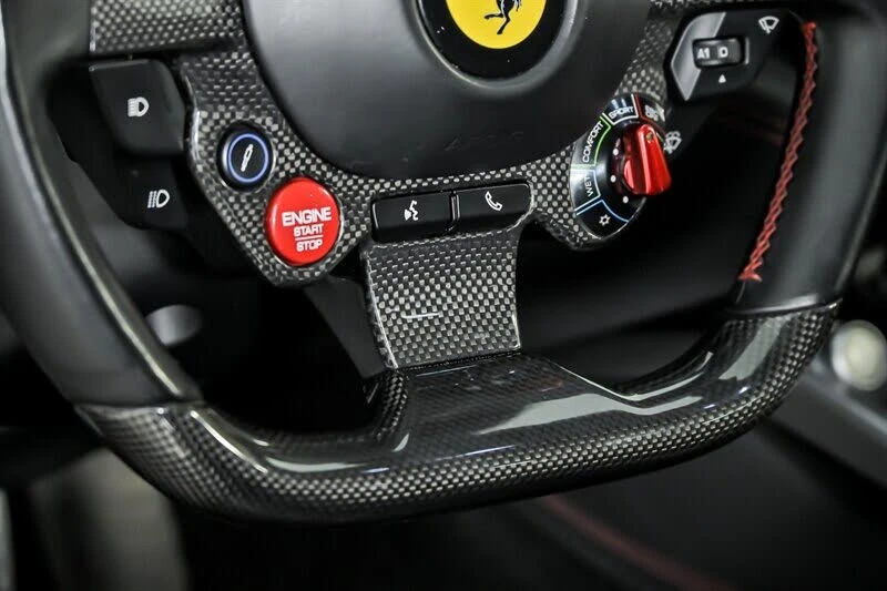 2017 Ferrari GTC4Lusso - Image 28 of 31