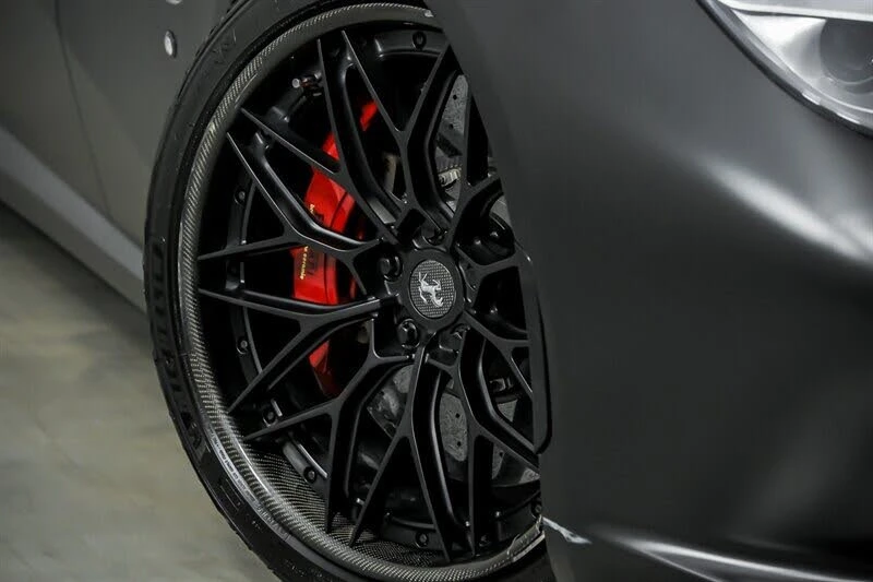 2017 Ferrari GTC4Lusso - Image 3 of 31