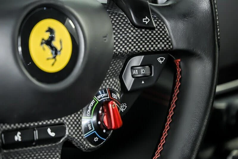 2017 Ferrari GTC4Lusso - Image 30 of 31