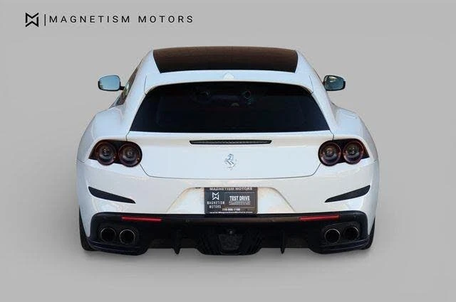 2017 Ferrari GTC4Lusso - Image 7 of 31