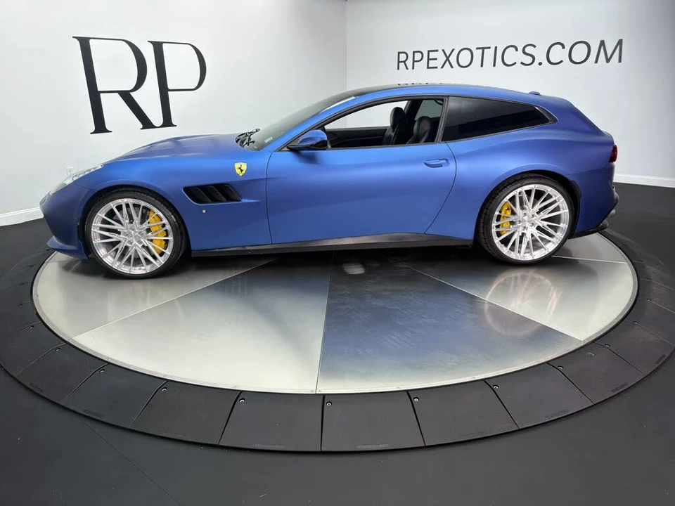 2017 Ferrari GTC4Lusso - Image 3 of 22